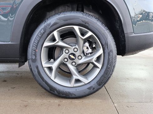 New 2026 Chevrolet Trax LT w/ Driver Confidence Package image 35