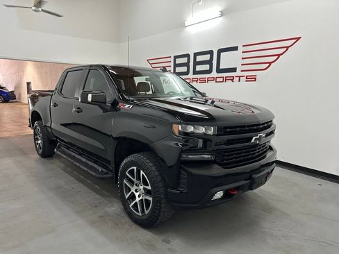 Used 2020 Chevrolet Silverado 1500 LT Trail Boss AWD/4WD image 1