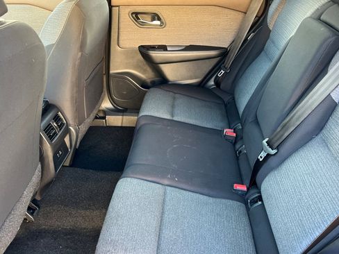 Certified 2023 Nissan Rogue SV image 13