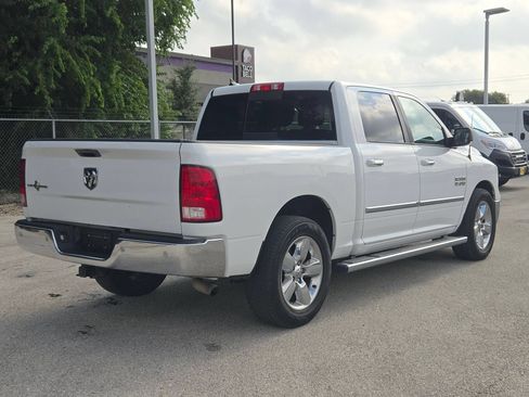 Used 2016 RAM 1500 Lone Star RWD image 3