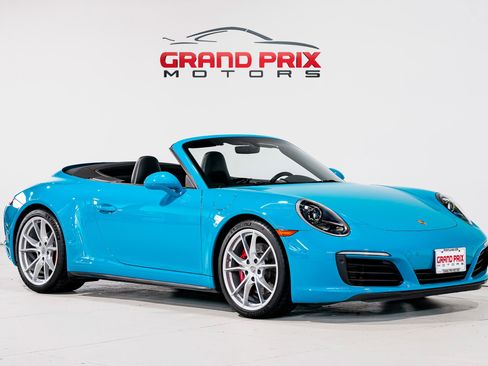 Used 2018 Porsche 911 Carrera 4S image 1