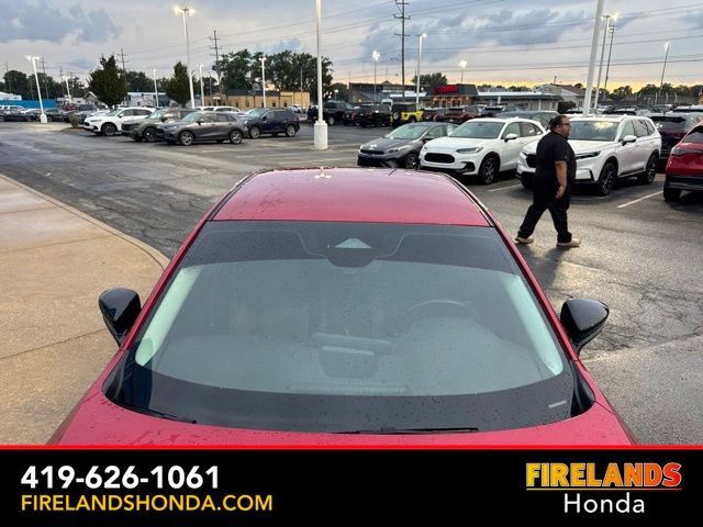 Used 2025 MAZDA MAZDA3 s FWD image 9