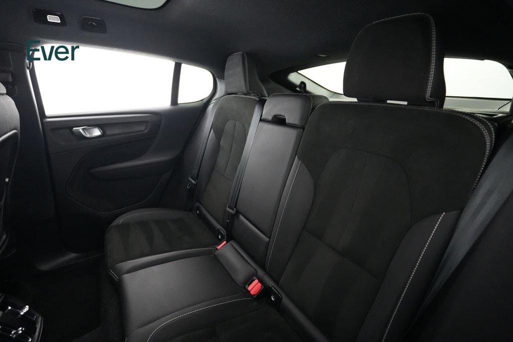 Used 2023 Volvo C40 P8 Recharge Plus AWD/4WD image 24