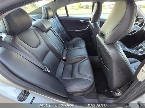 Used 2012 Volvo S60 T5 image 19
