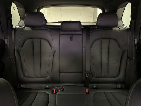 Used 2021 BMW X5 xDrive40i w/ Convenience Package image 34