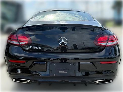 Used 2023 Mercedes-Benz C 300 Coupe image 7