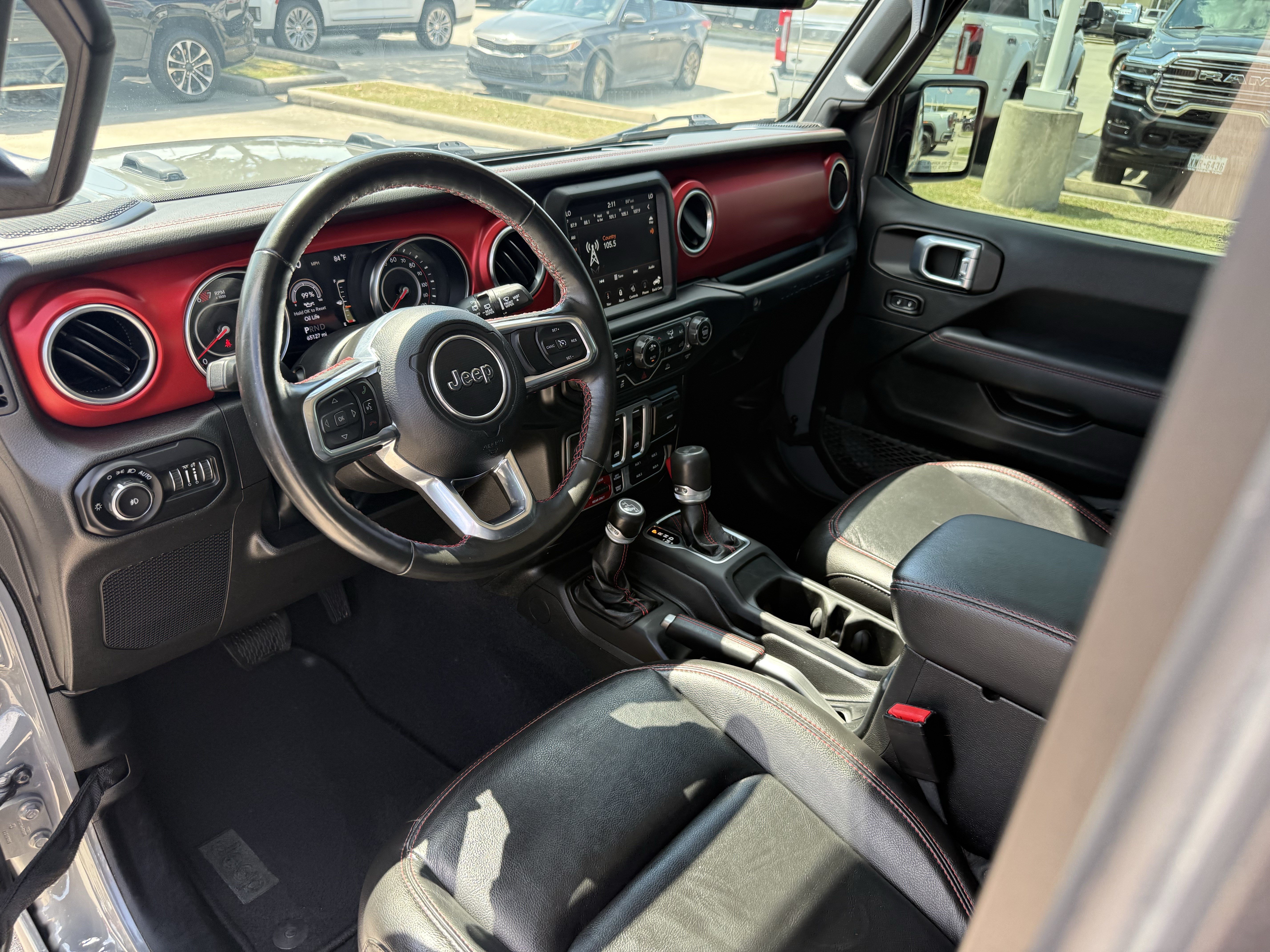 Used 2022 Jeep Wrangler Rubicon w/ Cold Weather Group AWD/4WD image 13