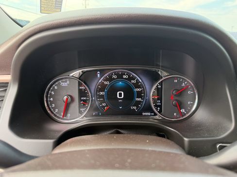 Used 2017 GMC Acadia Denali w/ Technology Package AWD/4WD image 27