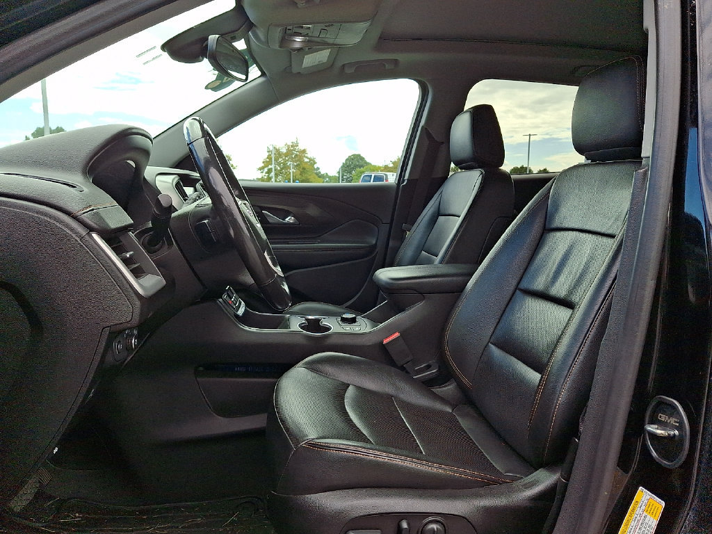 Certified 2019 GMC Terrain SLT w/ Preferred Package AWD/4WD image 13