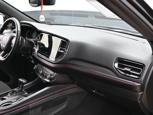 Used 2025 Dodge Durango GT AWD/4WD image 37