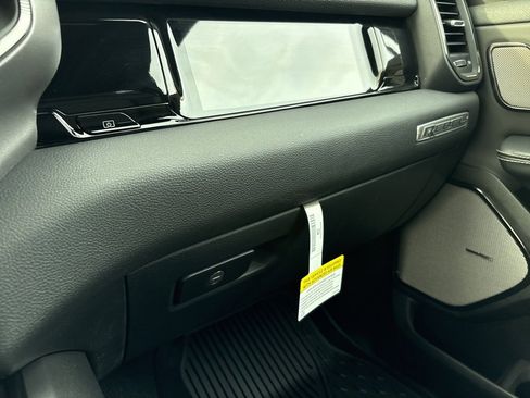 New 2026 RAM 1500 Rebel image 33