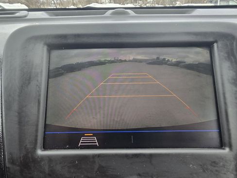 Used 2021 Chevrolet Equinox LT image 22