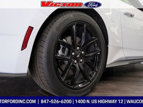 Used 2025 Ford Mustang Premium image 19