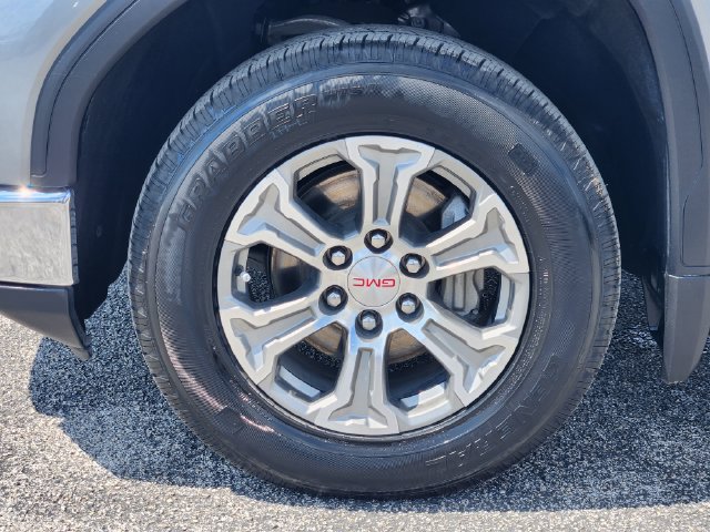Used 2025 GMC Sierra 1500 SLT RWD image 10