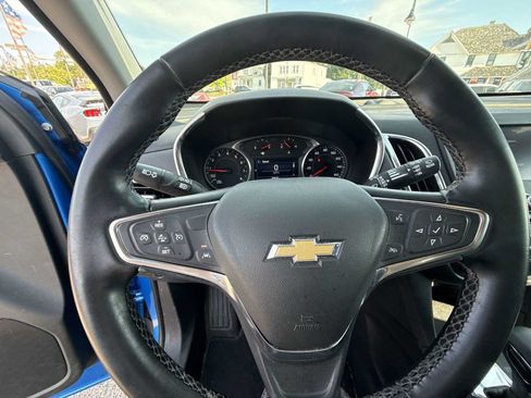 Certified 2024 Chevrolet Equinox LT AWD/4WD image 11