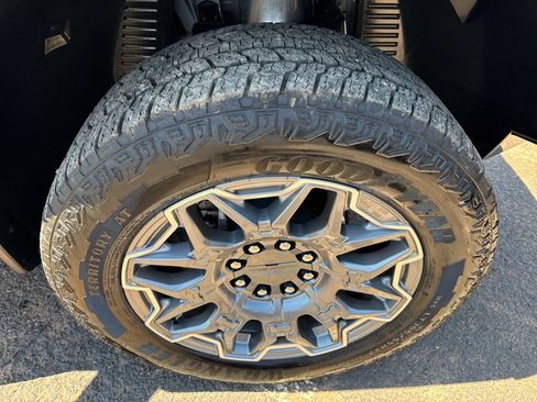 Used 2025 GMC Hummer EV 3X AWD/4WD image 49