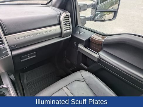 Used 2017 Ford F350 Platinum w/ Platinum Ultimate Package AWD/4WD image 18