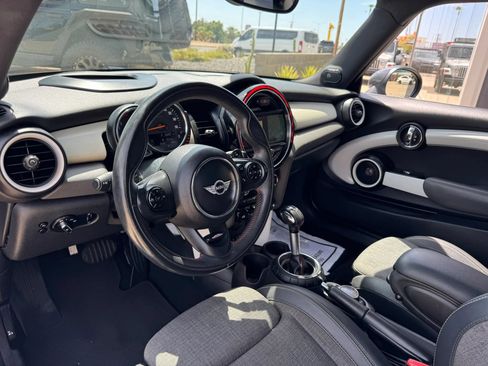 Used 2014 MINI Cooper S FWD image 19