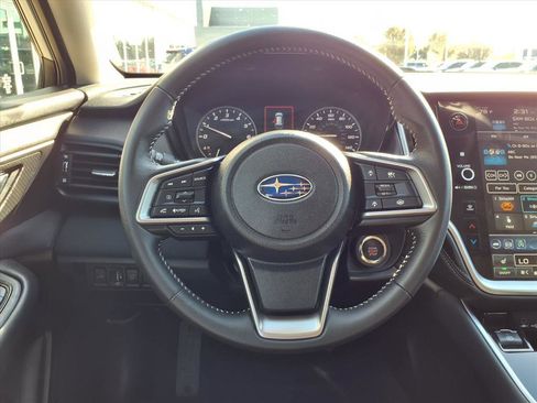 Certified 2025 Subaru Outback Premium image 12