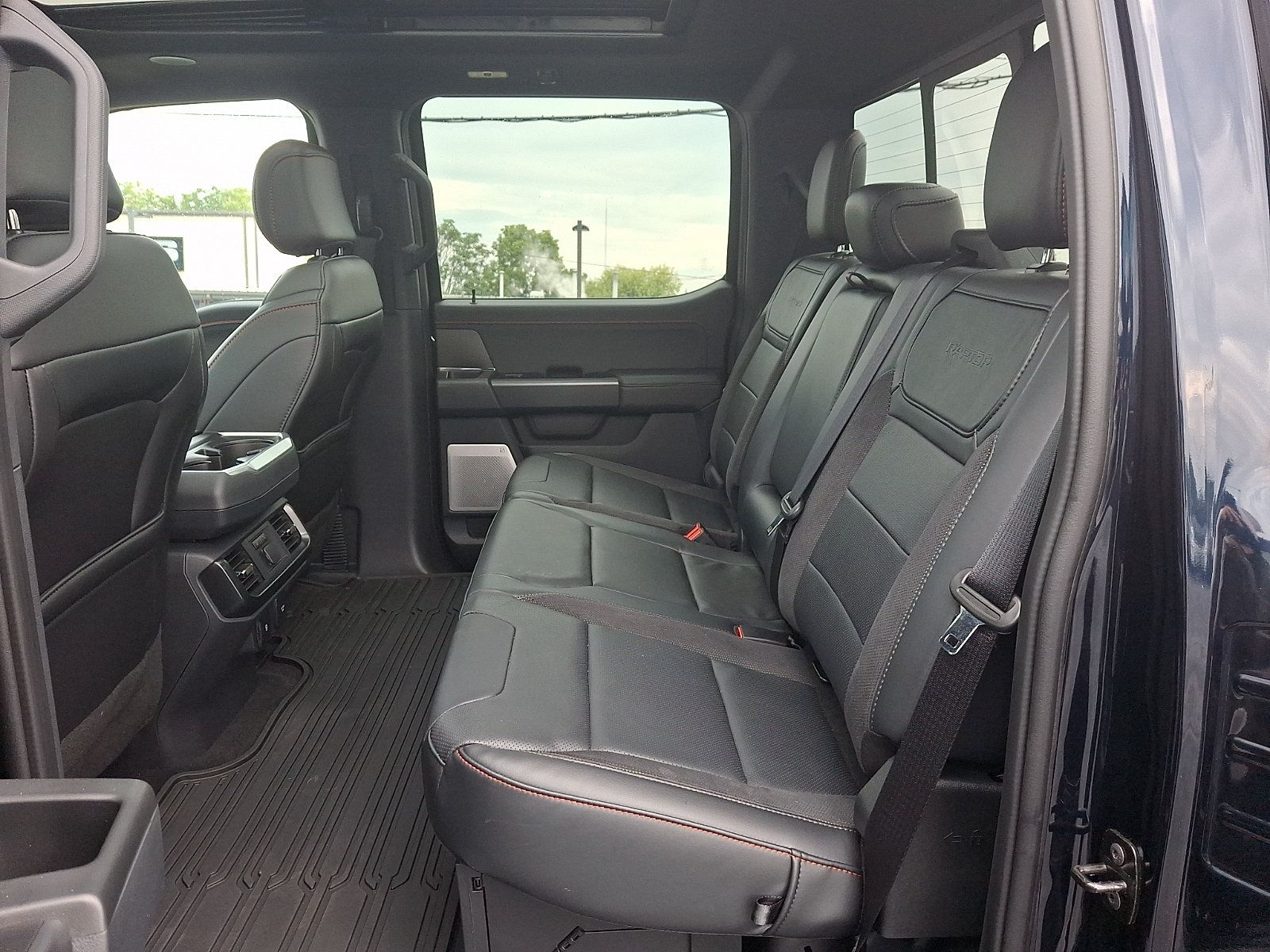 Used 2024 Ford F150 Raptor AWD/4WD image 10