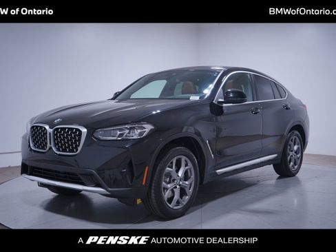 Used 2024 BMW X4 xDrive30i w/ Premium Package image 1