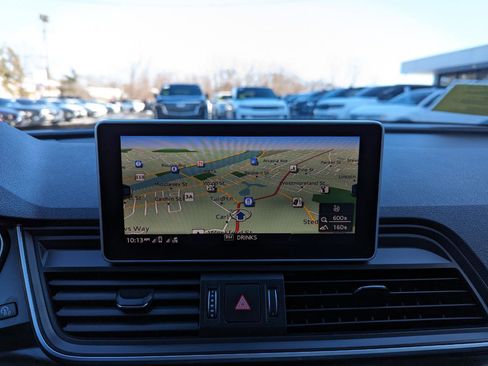 Used 2018 Audi Q5 2.0T Premium Plus w/ Premium Plus Package image 20