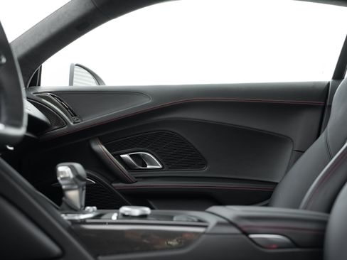 Certified 2023 Audi R8 V10 performance w/ Premium Package RWD image 16