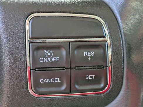 Certified 2015 Jeep Wrangler Unlimited Rubicon w/ Dual Top Group image 29