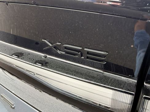 New 2026 Toyota Prius Plug-In Hybrid image 8