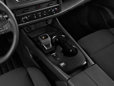 Used 2025 Nissan Rogue Platinum w/ Platinum Premium Package FWD image 9