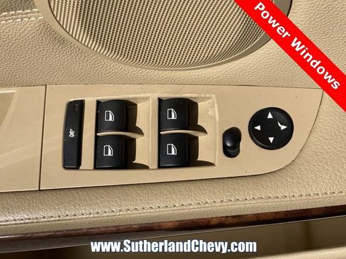 Used 2010 BMW 328i xDrive Sedan image 13