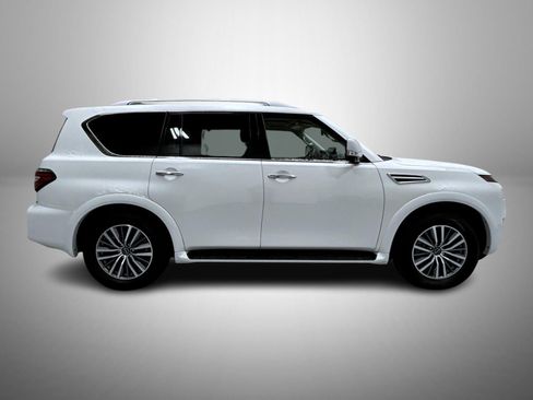Used 2024 Nissan Armada SL w/ Cargo Package image 4