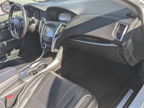 Used 2018 Acura TLX V6 SH-AWD w/ Advance Package image 29