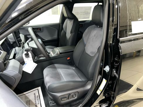 New 2026 Toyota RAV4 XSE AWD/4WD image 15