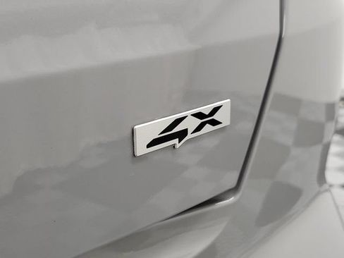 Used 2023 Kia Sorento SX AWD/4WD image 10