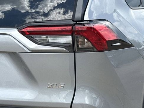 Used 2023 Toyota RAV4 XLE w/ Convenience Package FWD image 7