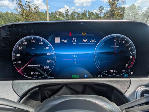 New 2026 Mercedes-Benz E 53 AMG e 4MATIC Wagon image 23