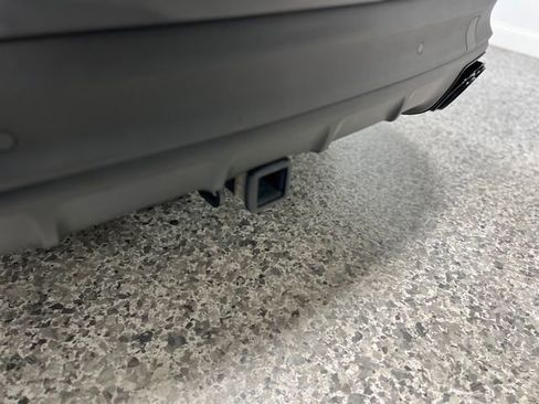 Used 2023 Porsche Cayenne Platinum Edition image 46