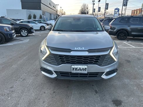 Certified 2023 Kia Sportage LX image 2