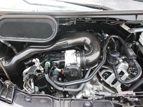 Used 2025 Ford Transit 350 XLT RWD image 34
