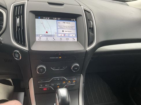 Used 2018 Ford Edge SEL w/ Equipment Group 201A image 26