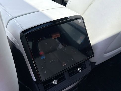 New 2026 Cadillac Vistiq Sport w/ LPO, Floor Liner Package image 26