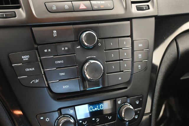 Used 2012 Buick Regal Leather FWD image 22
