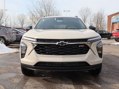 New 2026 Chevrolet Trax RS w/ Driver Confidence Package image 4