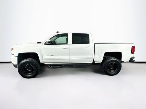 Used 2018 Chevrolet Silverado 1500 LT w/ All Star Edition AWD/4WD image 4