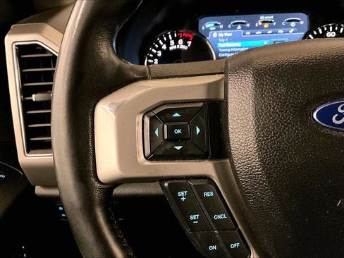 Used 2019 Ford F150 Lariat image 18