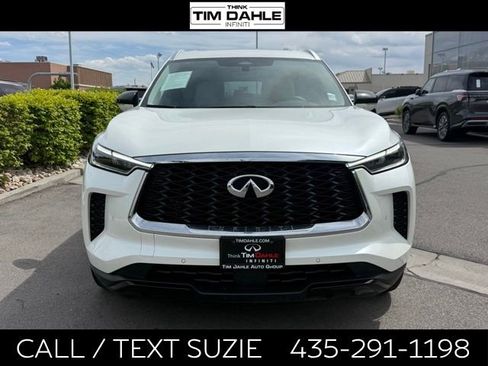 Certified 2023 INFINITI QX60 Luxe w/ Cargo Package AWD/4WD image 4