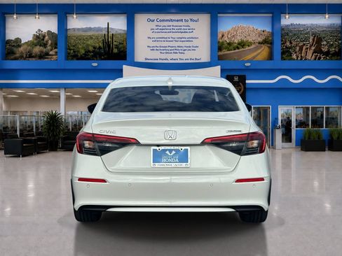 Certified 2024 Honda Civic Touring image 9
