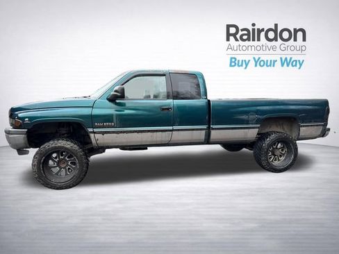 Used 1997 Dodge Ram 2500 Truck 4x4 Club Cab image 9