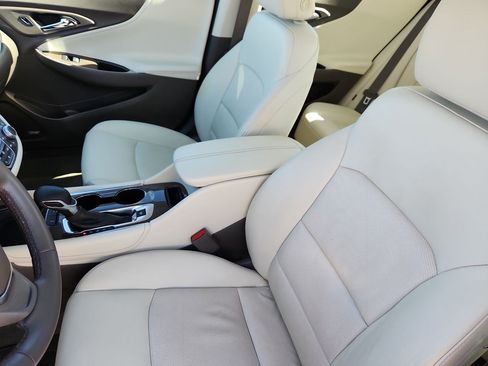 Used 2024 Chevrolet Malibu LT FWD image 22